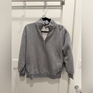 Aritzia 1/4 Zip Sweatshirt